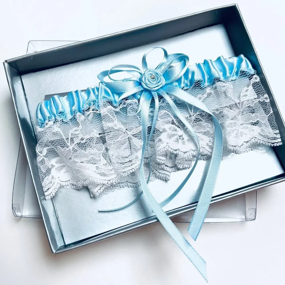 NIB Something Blue Crystal Rose Accent Lace Garter